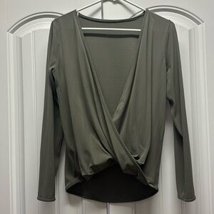 Lululemon crossover long sleeve layer